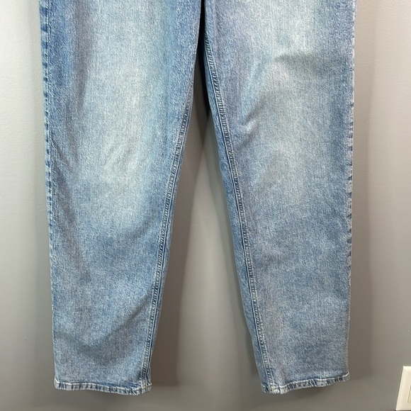 GAP 90s Loose Fit High Rise Jeans Light Blue Keywest Wash Straight Leg Size 10 - Picture 4 of 10